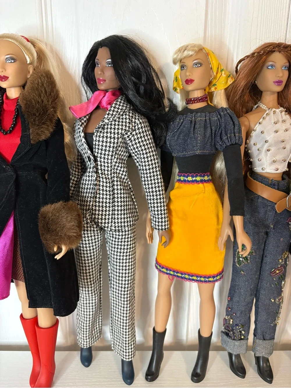 Lot of 6 Jakks Pacific Elle Trendwatch 15” Fashion Dolls City Chic Walk on Wild